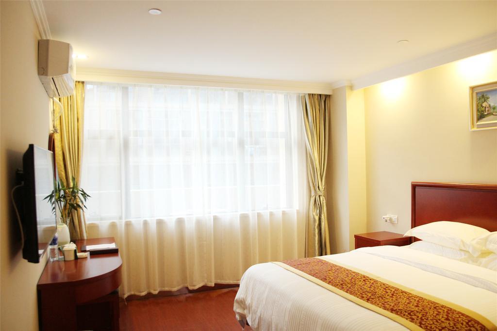 Greentree Inn Sichuan Chendu Kuan Alley And Zhai Alley Renmin Park Business Hotel Chengdu Buitenkant foto